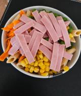 Pastasalat M. Skinke